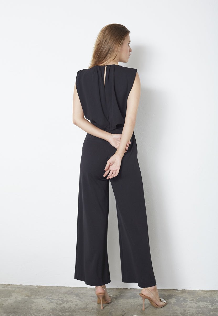 FalconCC Pleat Suit - Black - Co'couture