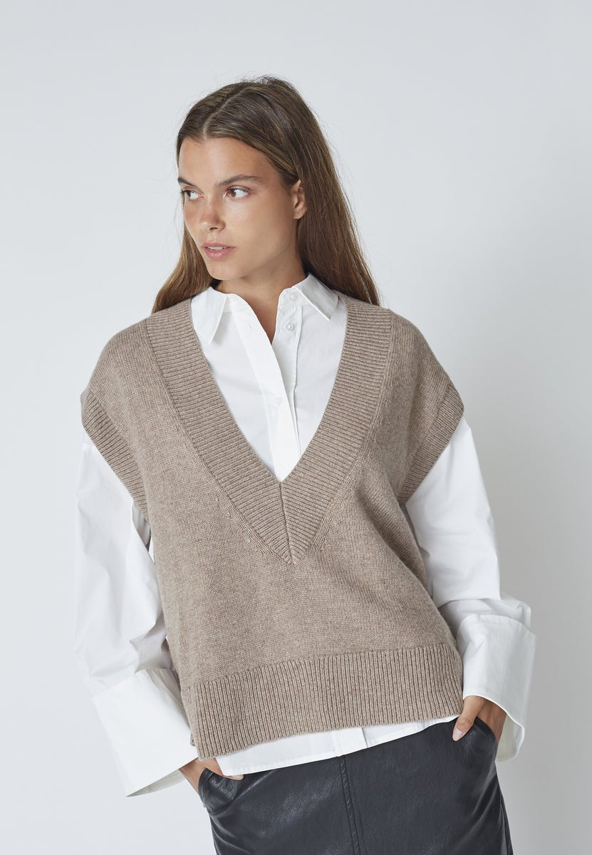 MajaCC V - Knit Vest - Latté - Co'couture