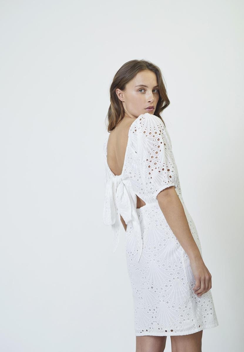 NayaCC Anglaise Knot Dress - White - Co'couture
